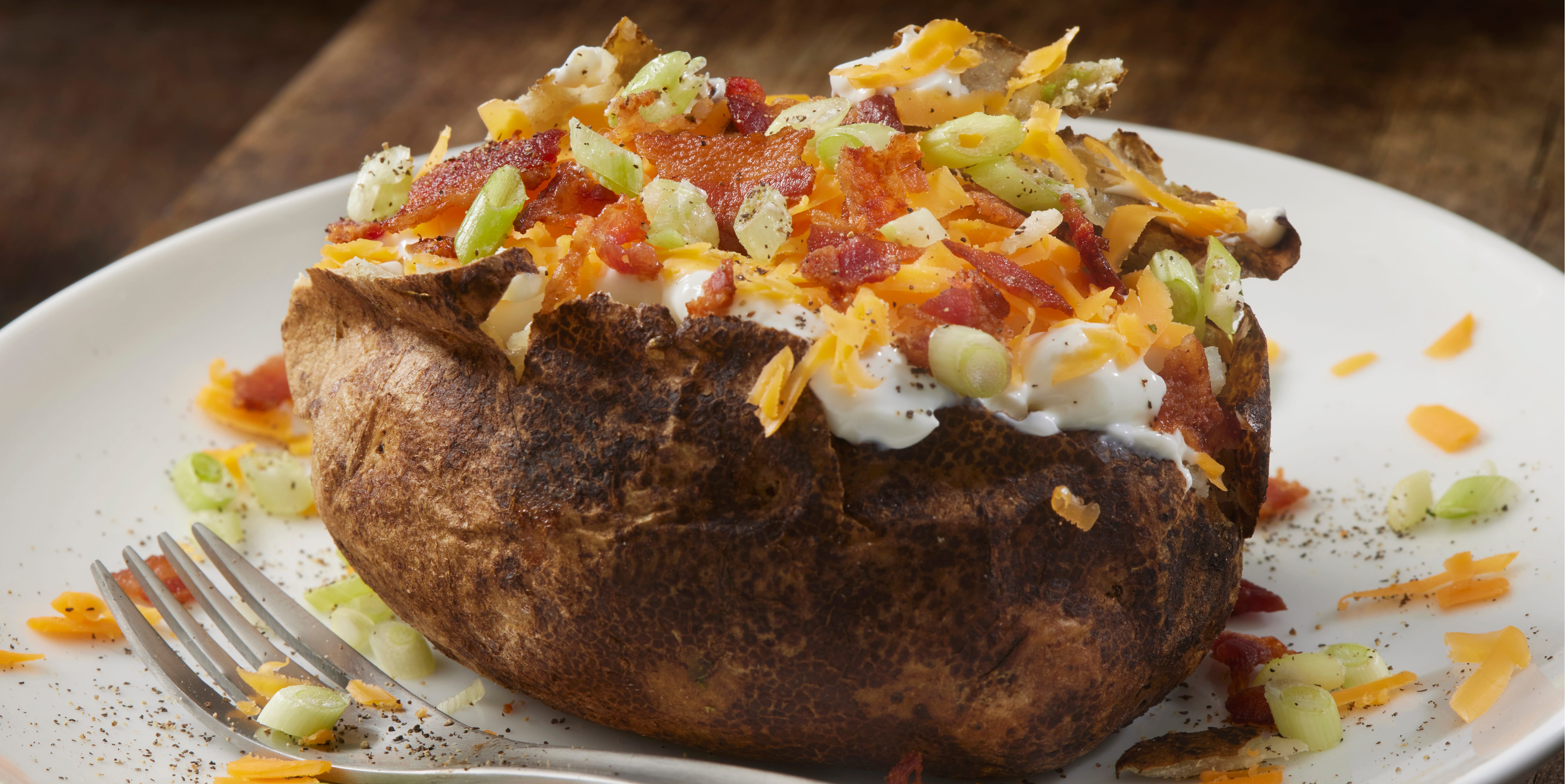 La guía definitiva para hornear una patata.