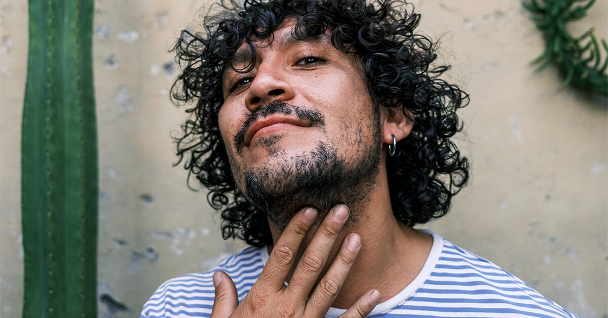 ¿Problemas para tratar la psoriasis de la barba? Aquí se explica cómo controlarla