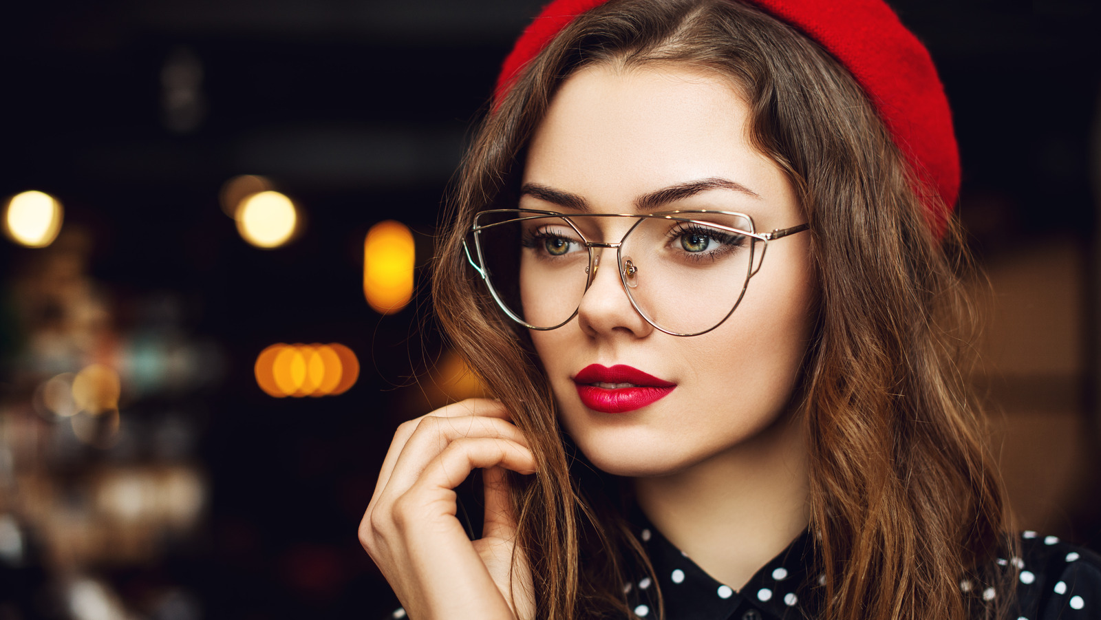 Cómo llevar pestañas postizas con gafas