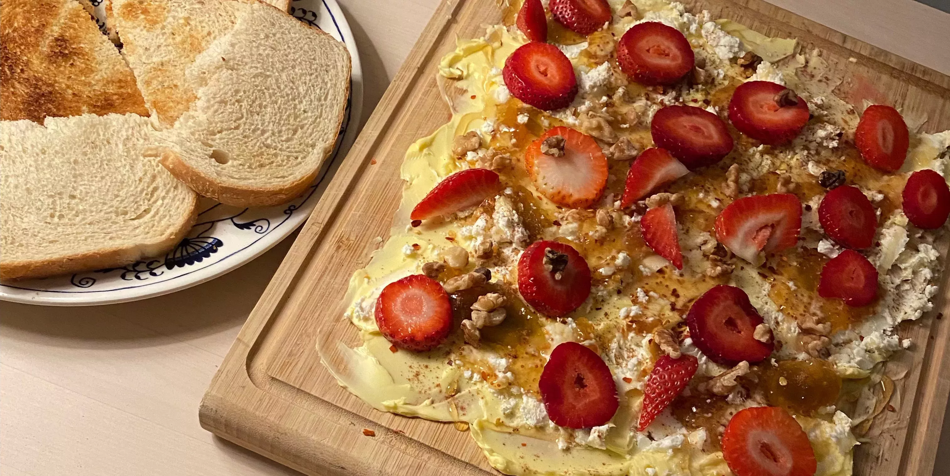 He probado la tabla de mantequilla de TikTok que ha indignado a internet: es asquerosa-deliciosa, y no te debe ninguna explicación