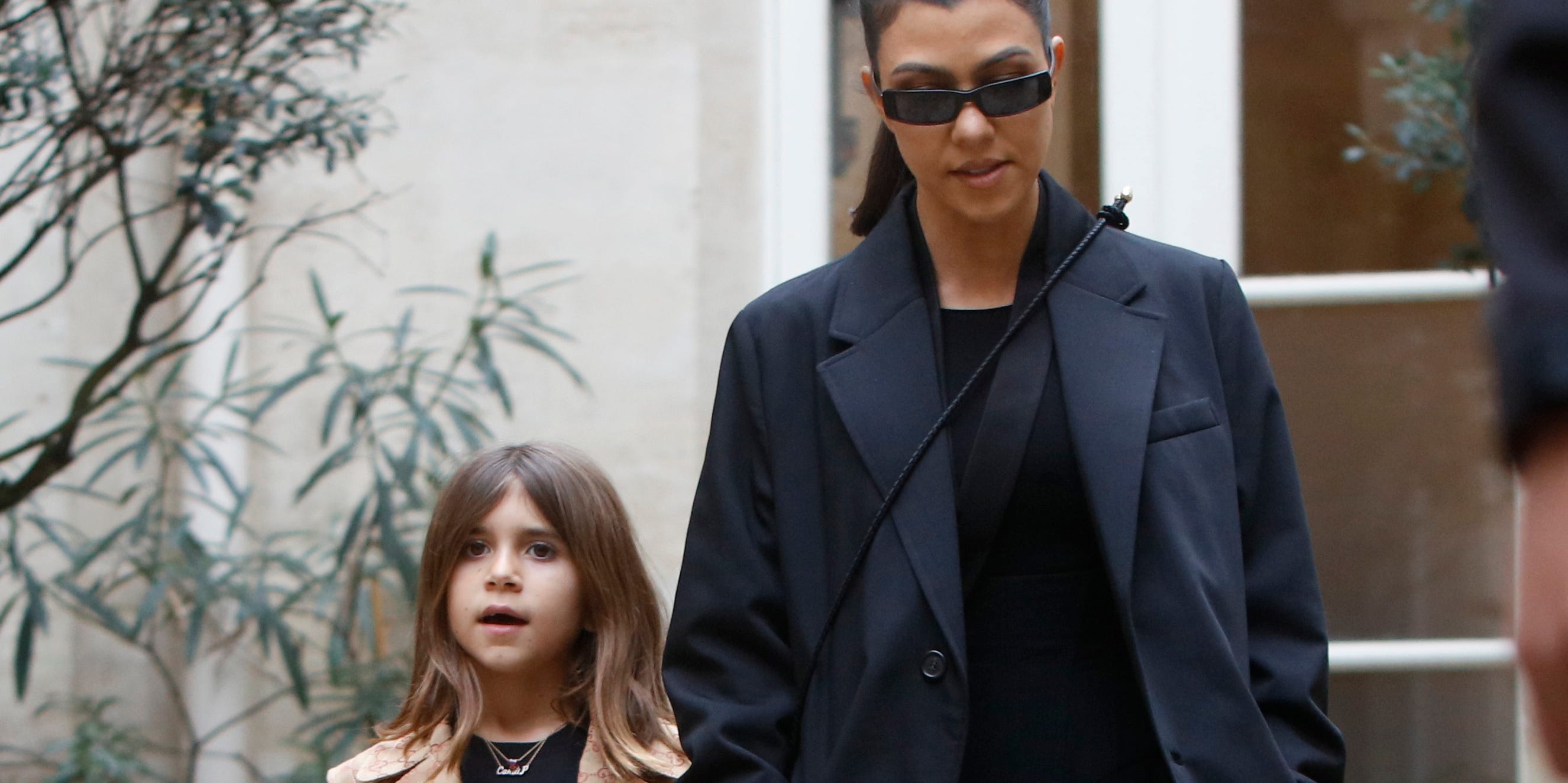 La hija de Kourtney Kardashian aún duerme con su madre