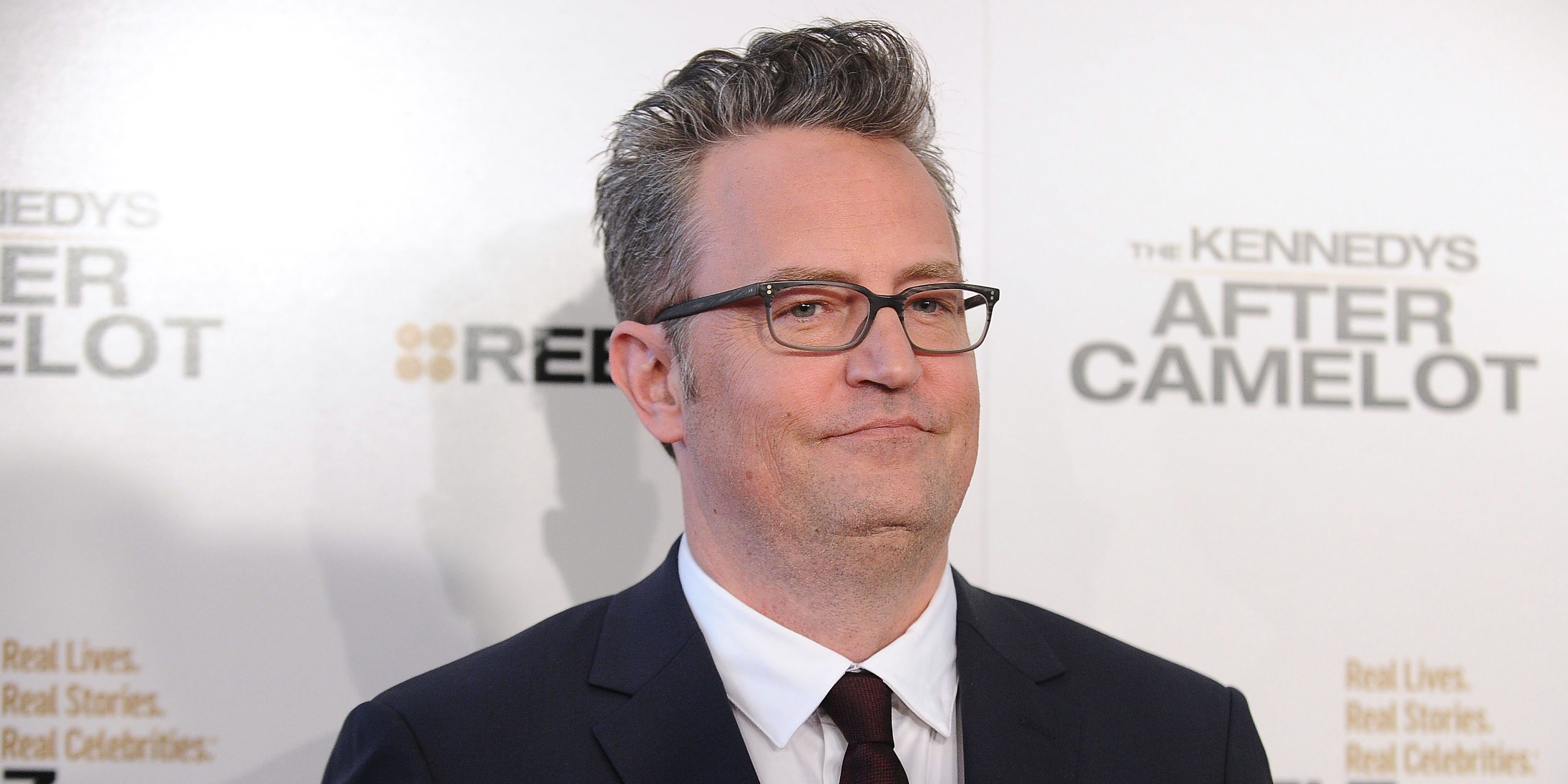 Matthew Perry mezclaba alcohol con pastillas