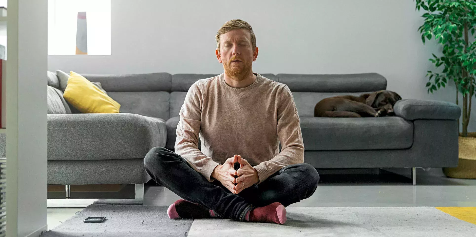 Cómo practicar la meditación de atención plena para reducir la ansiedad, mejorar la concentración y liberar la creatividad