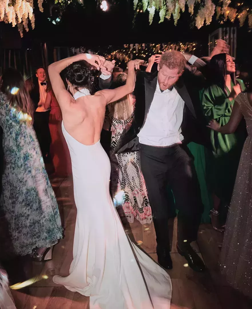 14 imágenes inéditas de la boda del príncipe Harry y Meghan Markle