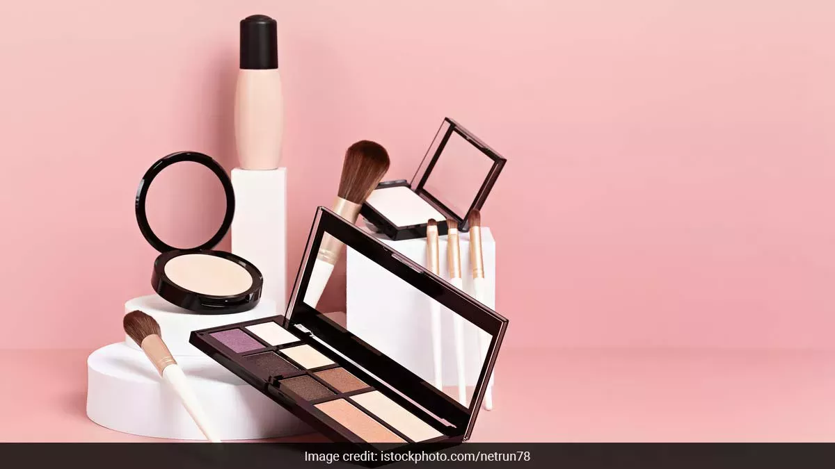 Ideas de maquillaje navideño para estas fiestas: Ponte guapa estas Navidades con estos 7 maquillajes imprescindibles