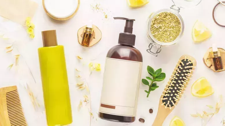 Mitos sobre el pelo liso que puedes dejar de creer - La lista