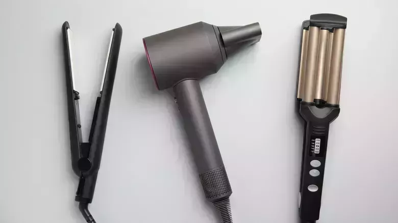 Mitos sobre el pelo liso que puedes dejar de creer - La lista