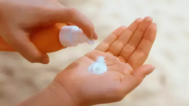 ¿Qué es el octocrileno y debería estar en su SPF? - La lista