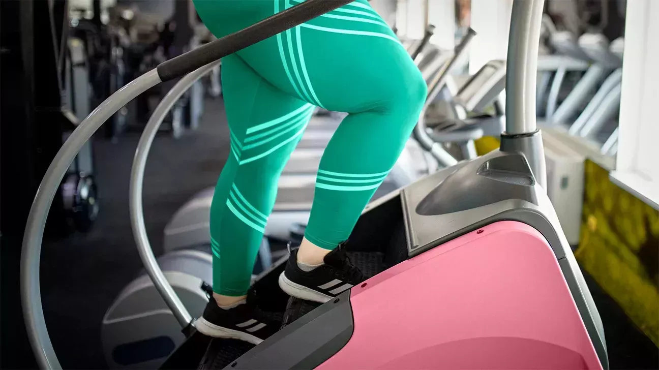 Beneficios de StairMaster: 10 ventajas de usar la máquina subeescaleras