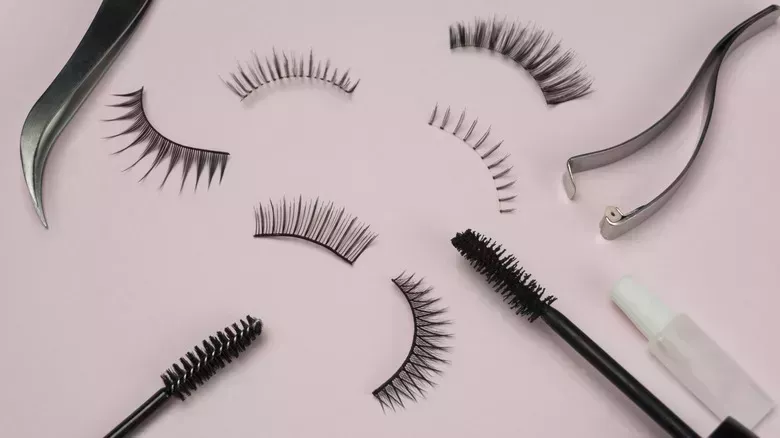 Cómo elegir el material adecuado para sus pestañas postizas