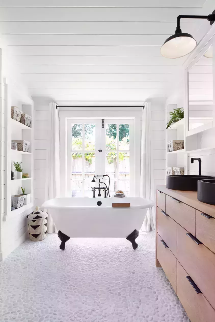 Cómo modernizar el diseño de su cuarto de baño