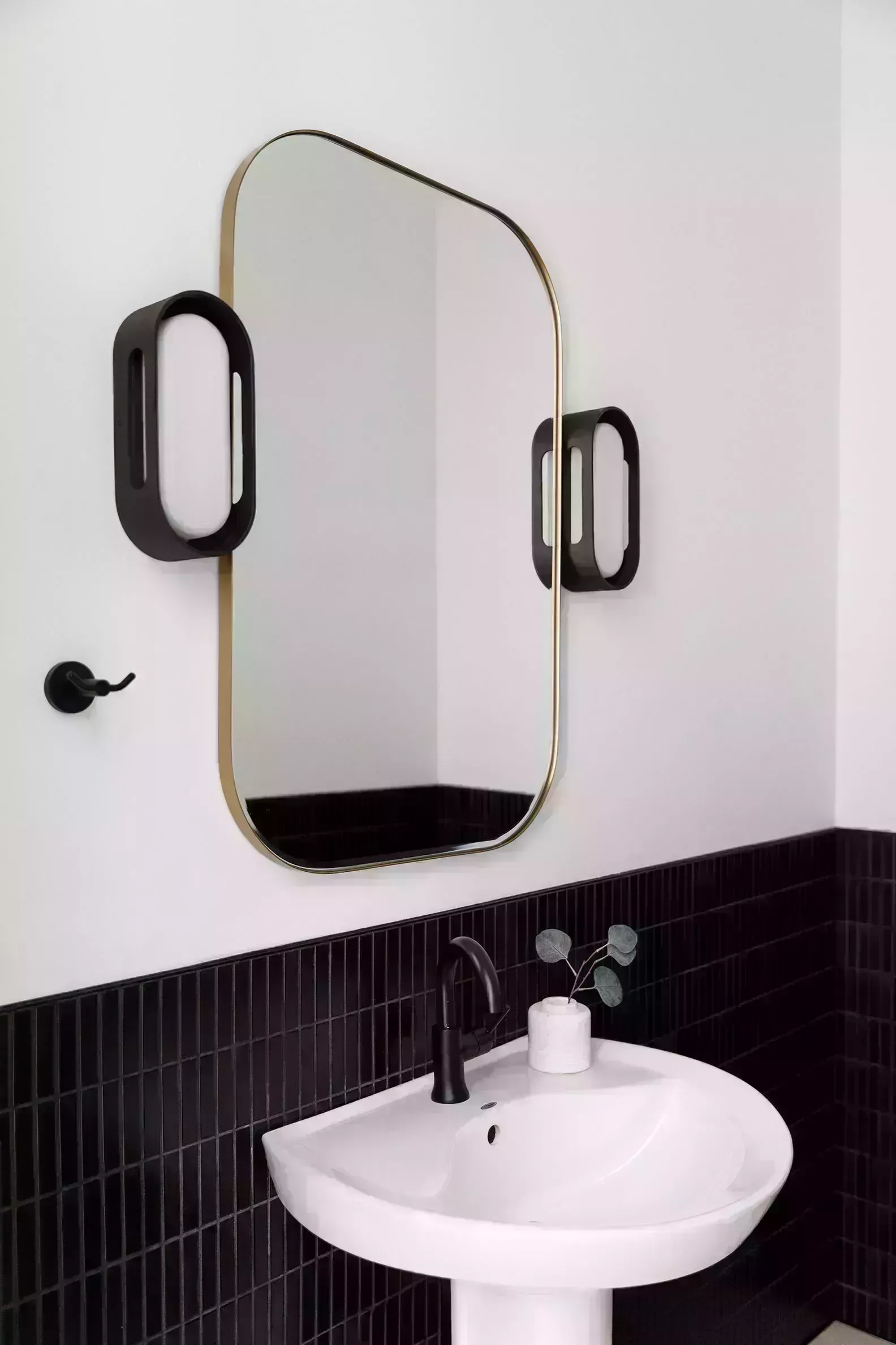 modern bathroom ideas black accents