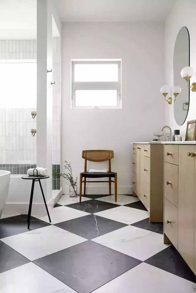 Cómo modernizar el diseño de su cuarto de baño