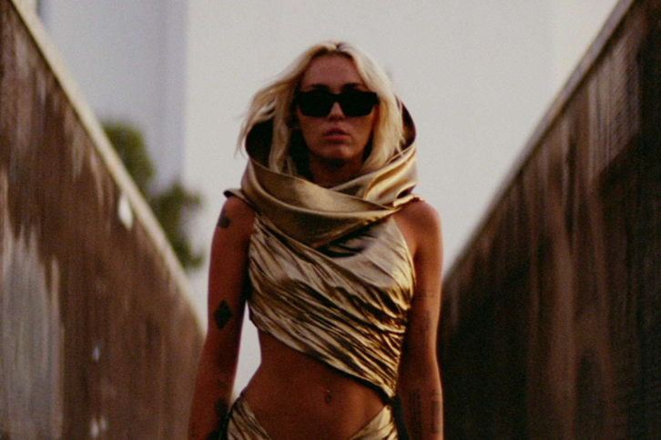 ¿Realmente Jennifer Lawrence admitió haber besado a Liam Hemsworth?