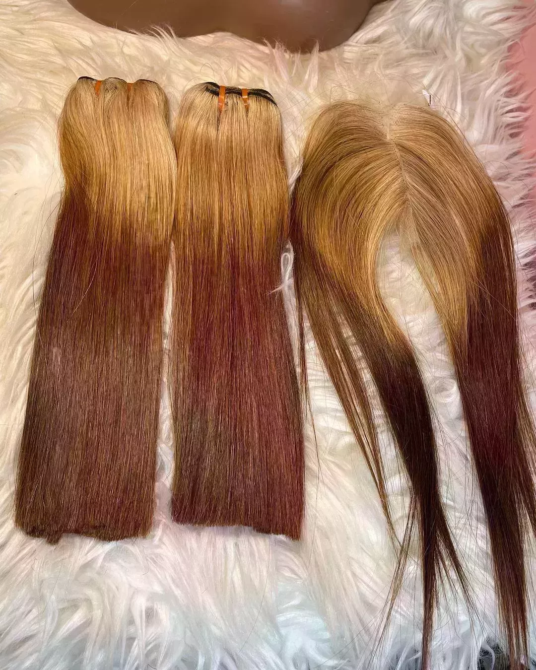 29 peinados de invitada de boda magníficos para probar en 2023