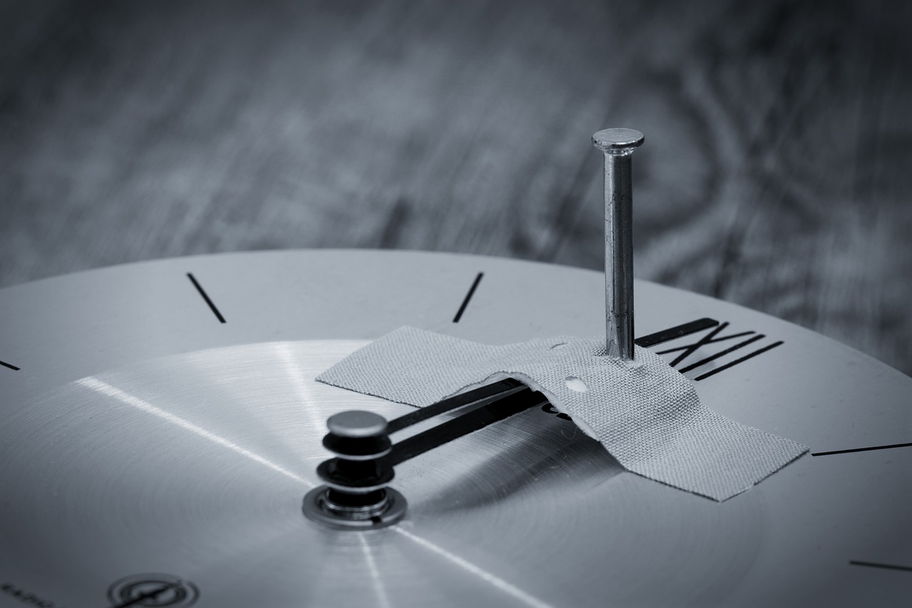 ¿Cómo puedo arreglar uña uña rota?