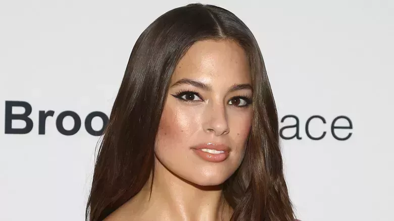 Los 5 mejores productos de Ashley Graham para el cuidado de la piel