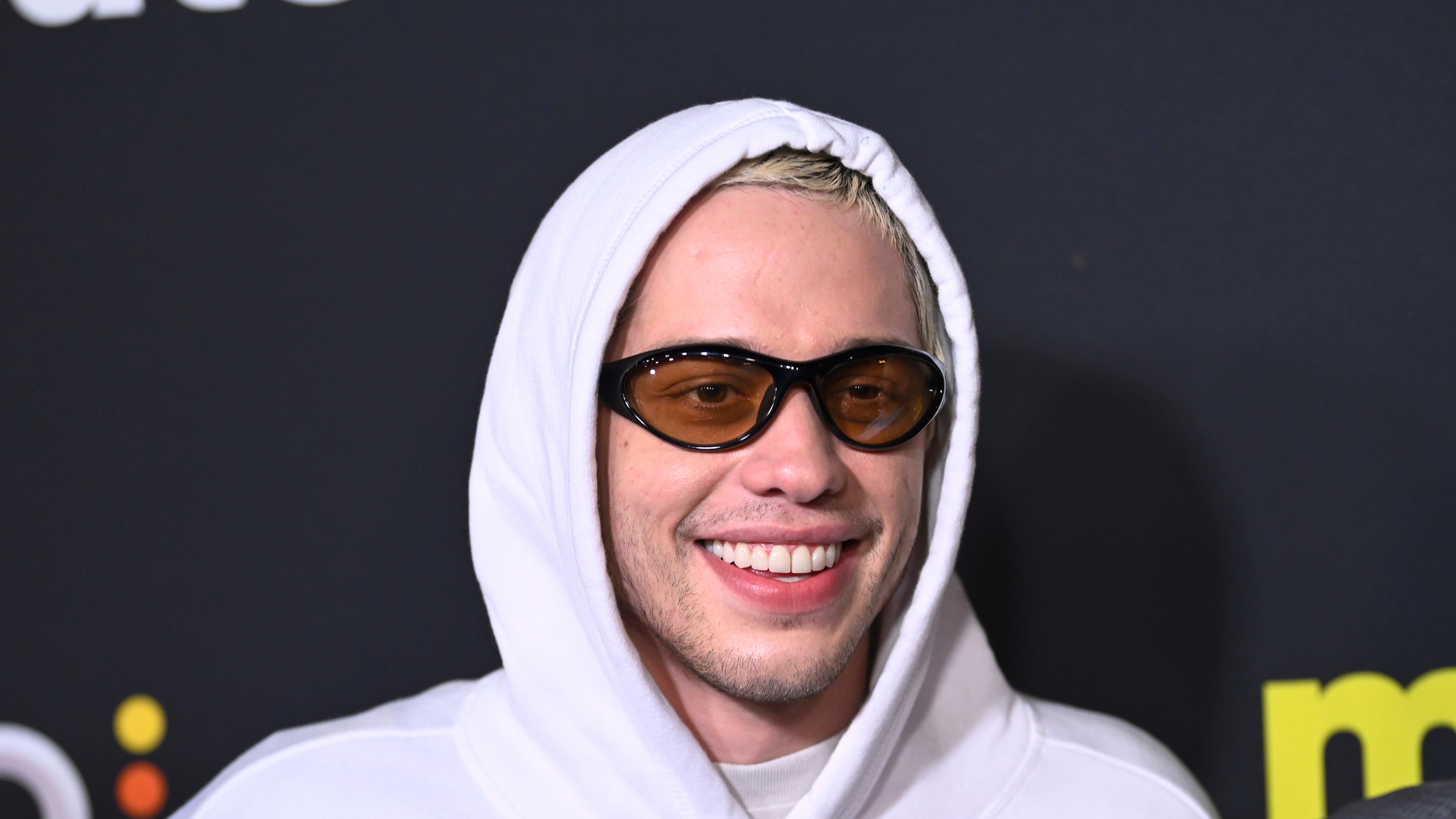 Pete Davidson ha entrado en su era calva