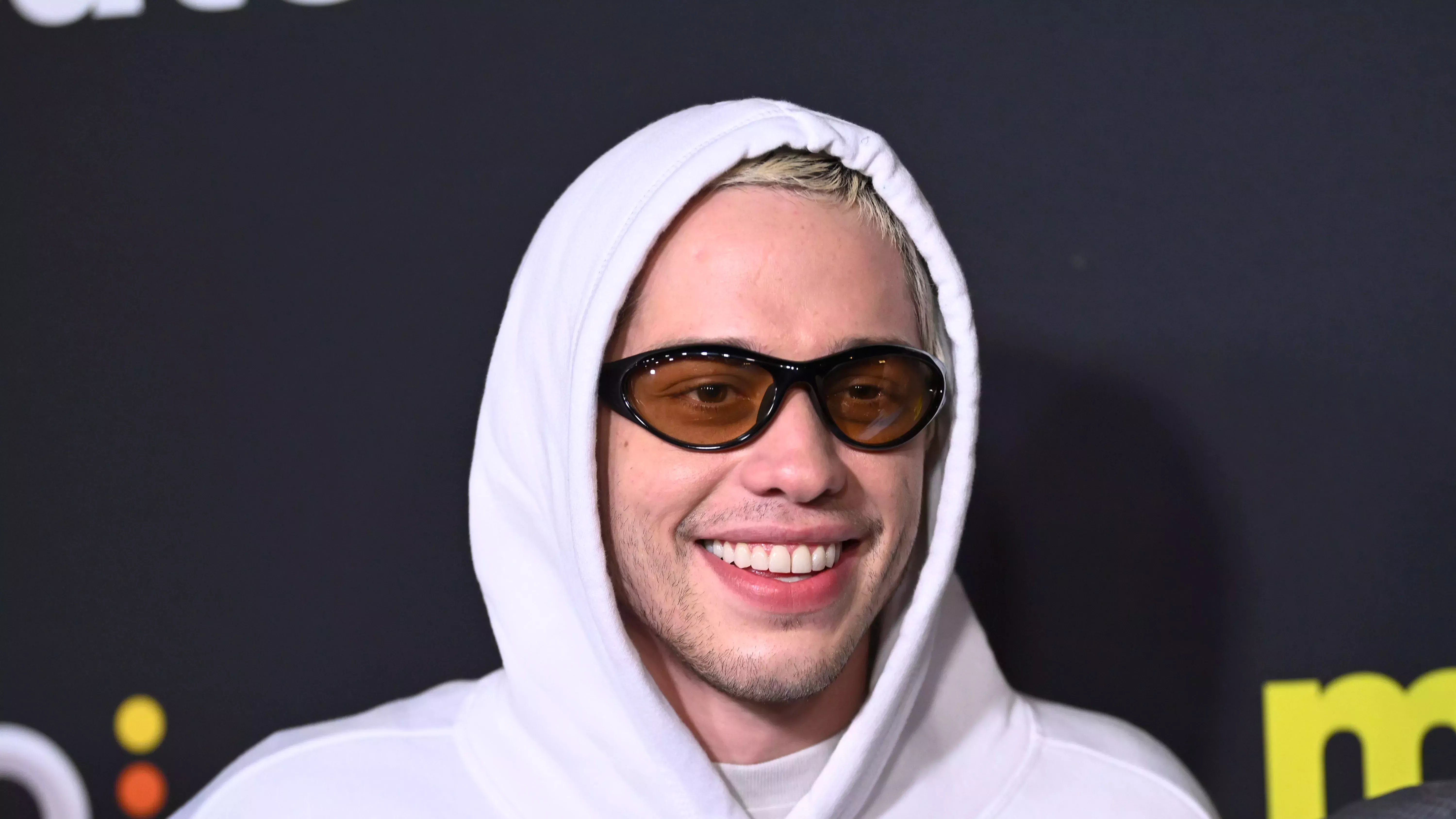 Pete Davidson ha entrado en su era calva