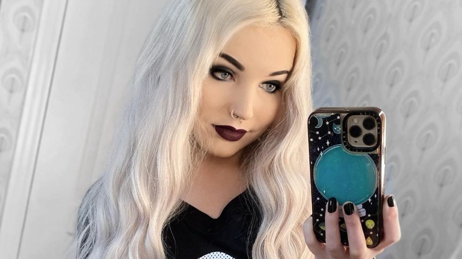 Cómo llevar la tendencia del "rubio monocromo" sustituyendo al balayage