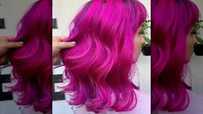 Por qué te conviene optar por un tono de rosa más vivo al teñirte el pelo