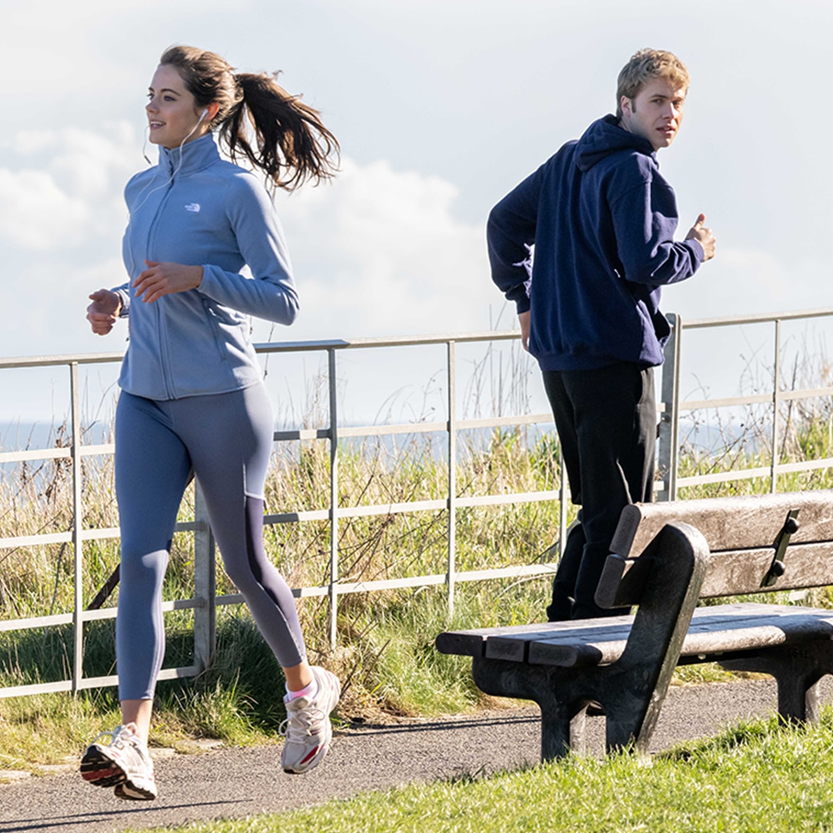Vea el giro de The Crown en la simpática reunión universitaria del príncipe Guillermo y Kate Middleton