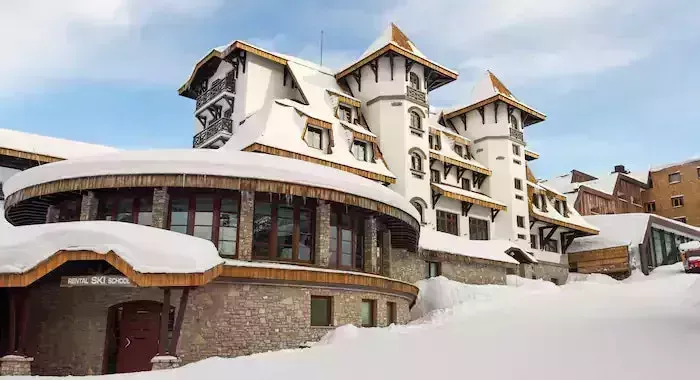 Cómo pasar unas vacaciones de esquí en familia sin disparar el presupuesto