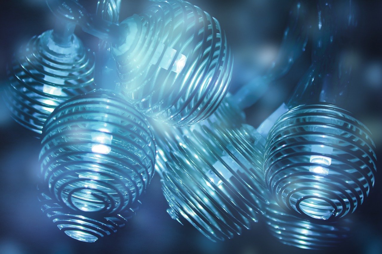 ¿Qué hace la luz LED en las uñas? ¿Qué hace la luz LED en las uñas?