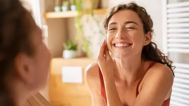 Skin Streaming es la última tendencia que le ayuda a adoptar el minimalismo en su cuidado de la piel