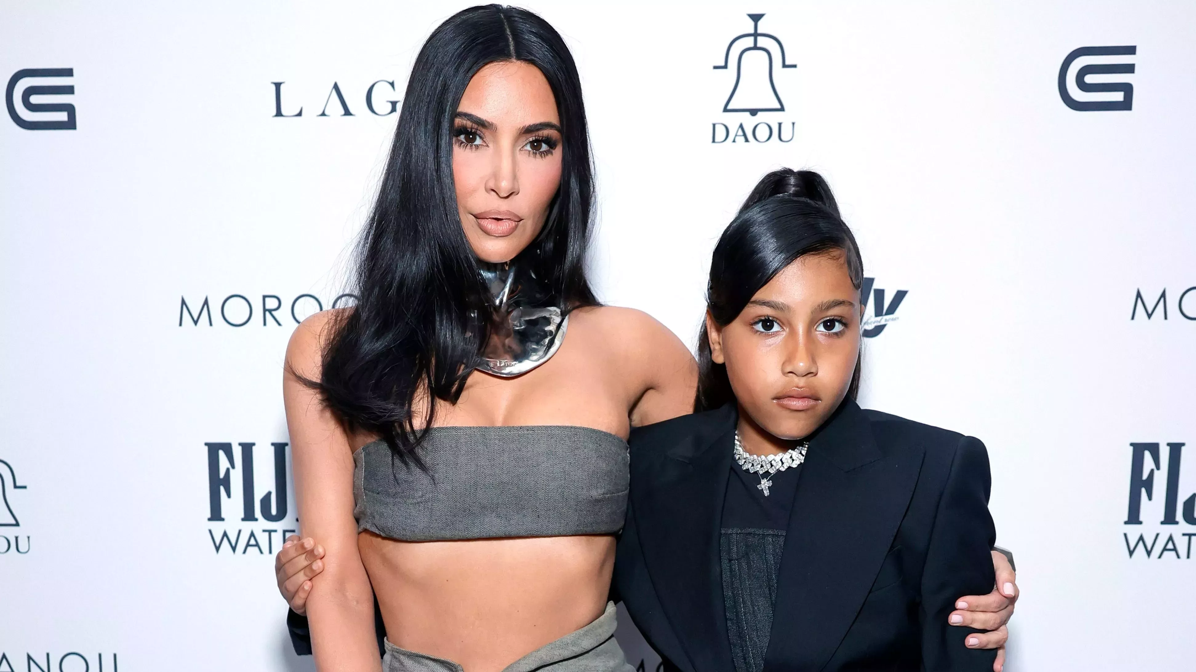 Kim Kardashian y North West tuvieron vibraciones de belleza totalmente opuestas en la Gala Met