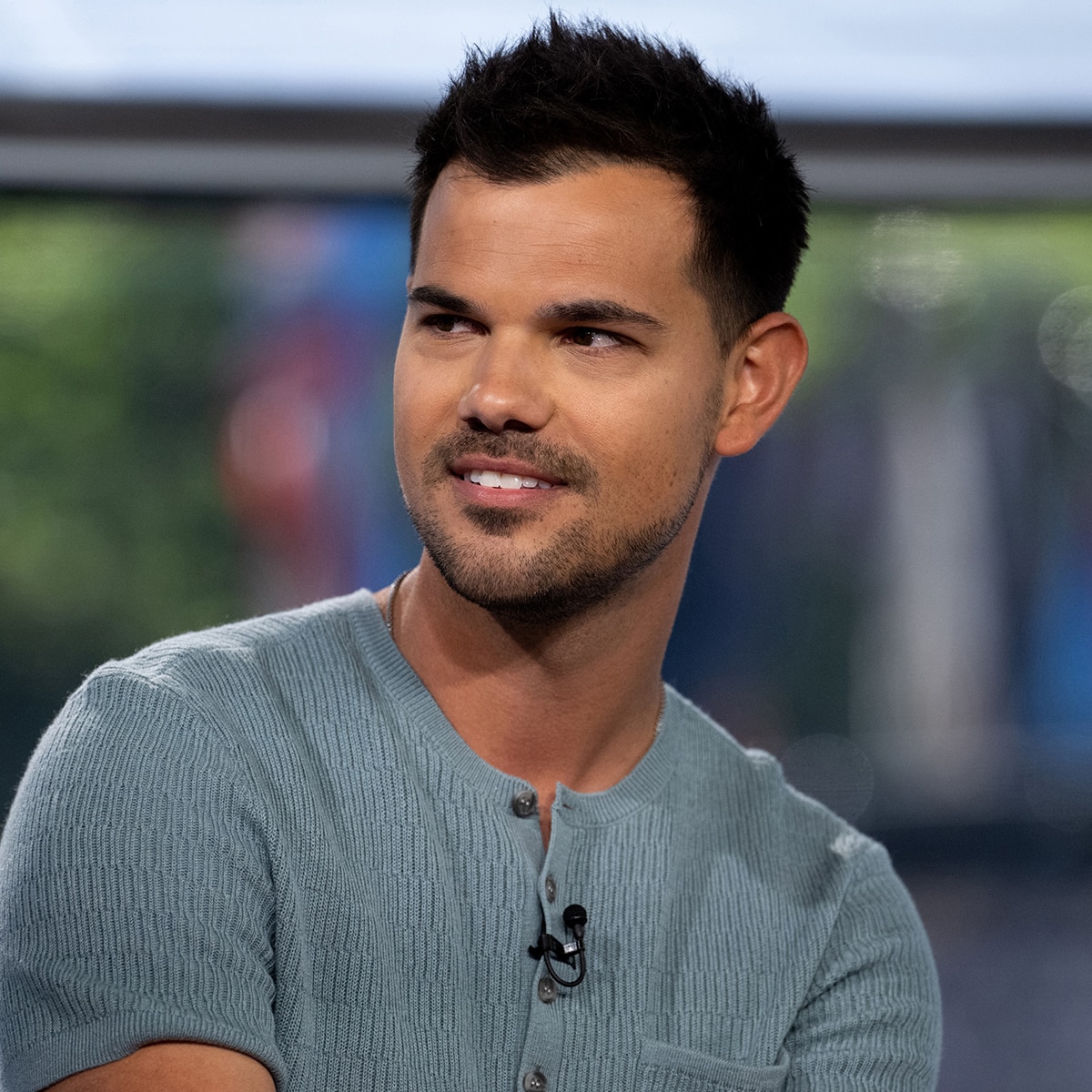 Taylor Lautner denuncia los comentarios de odio que dicen que "no ha envejecido bien"