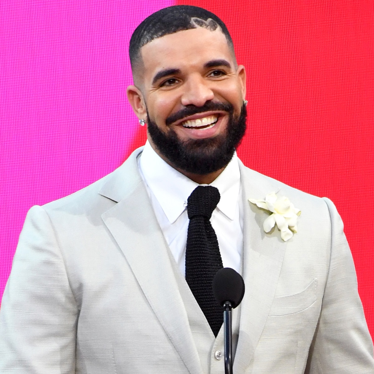 Drake explica por qué no se ha casado todavía