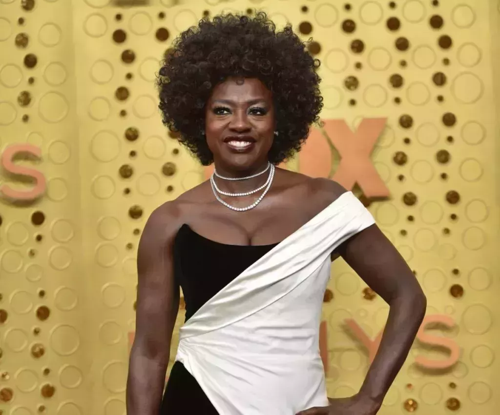 13 Peinados de boda increíbles para mujeres de más de 50 años