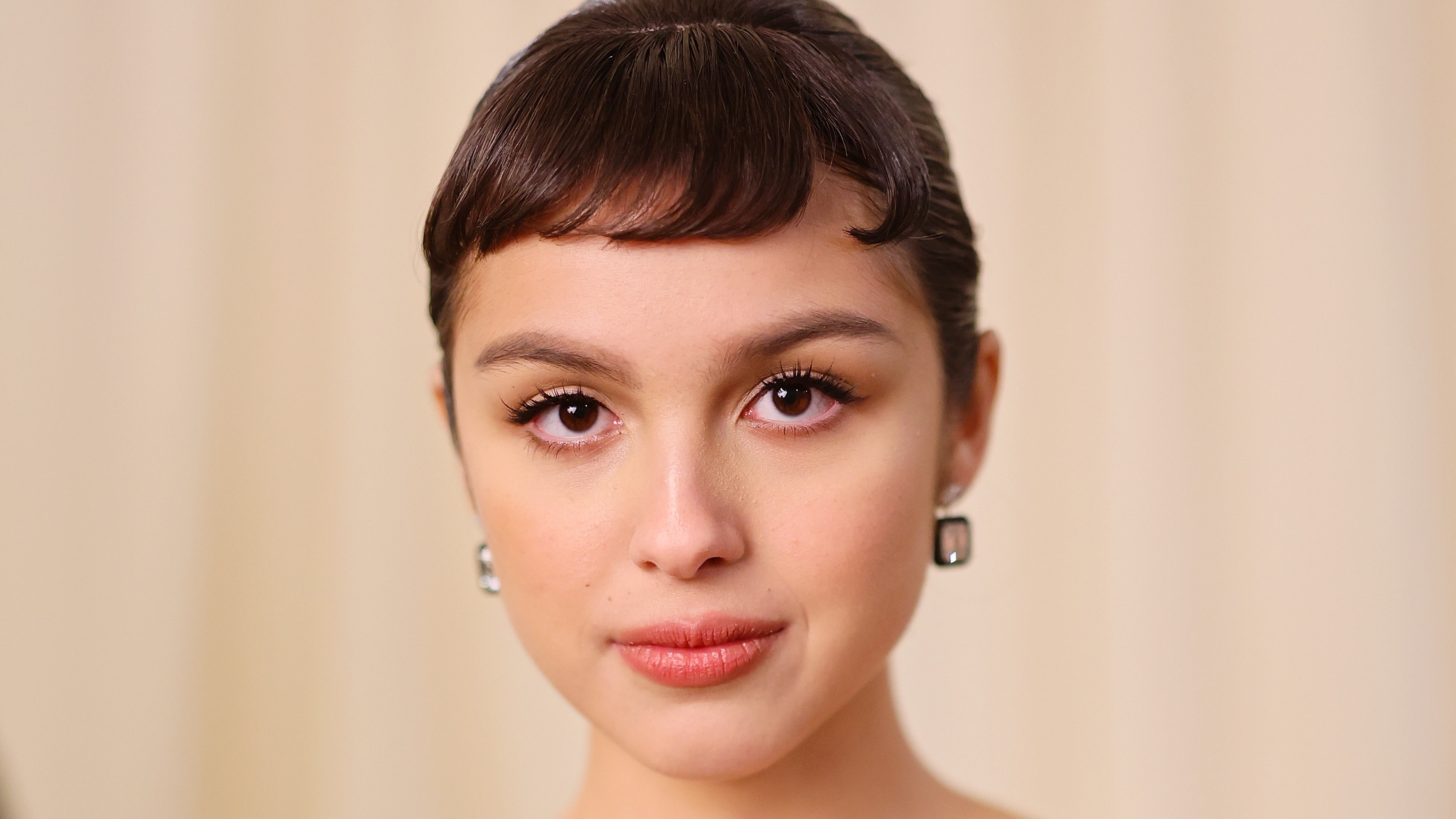 Juro que Olivia Rodrigo está haciendo audiciones para anuncios de peluquería con sus últimos looks