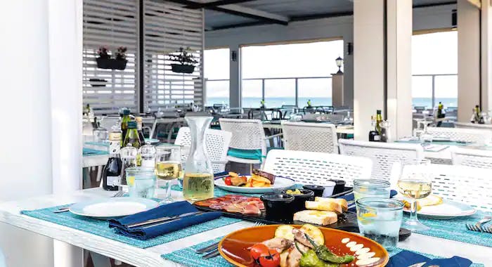 Siete vacaciones con todo incluido en las que sus hijos comerán felices