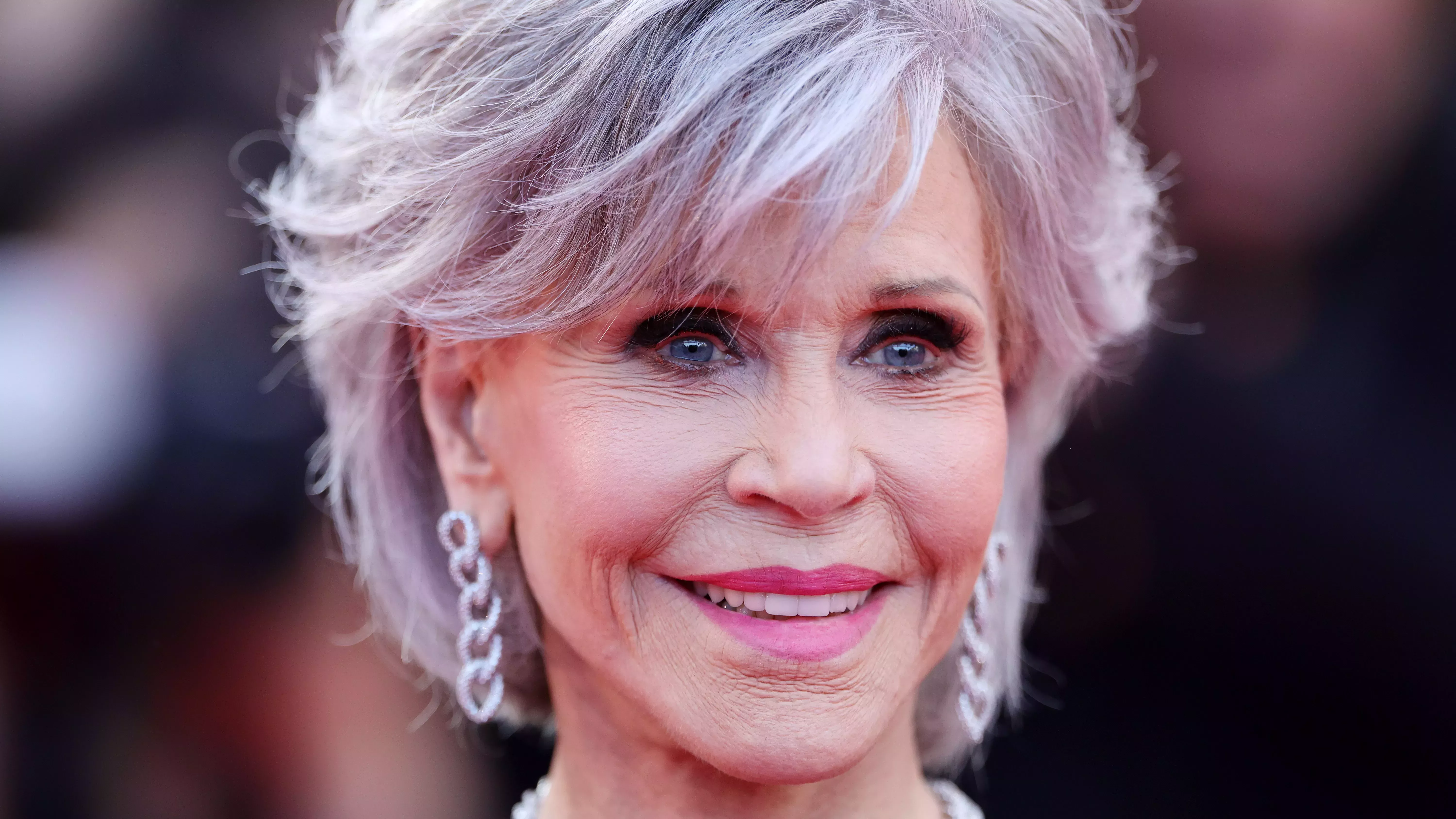 Jane Fonda se deshizo del corte de pelo que ha llevado durante décadas