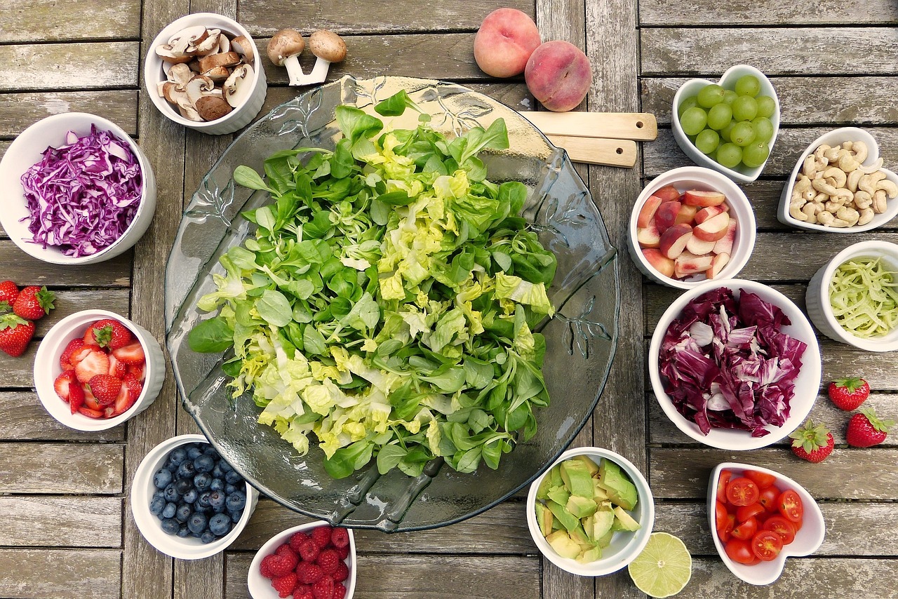 ¿Qué frutas y verduras puedo comer para bajar de peso?