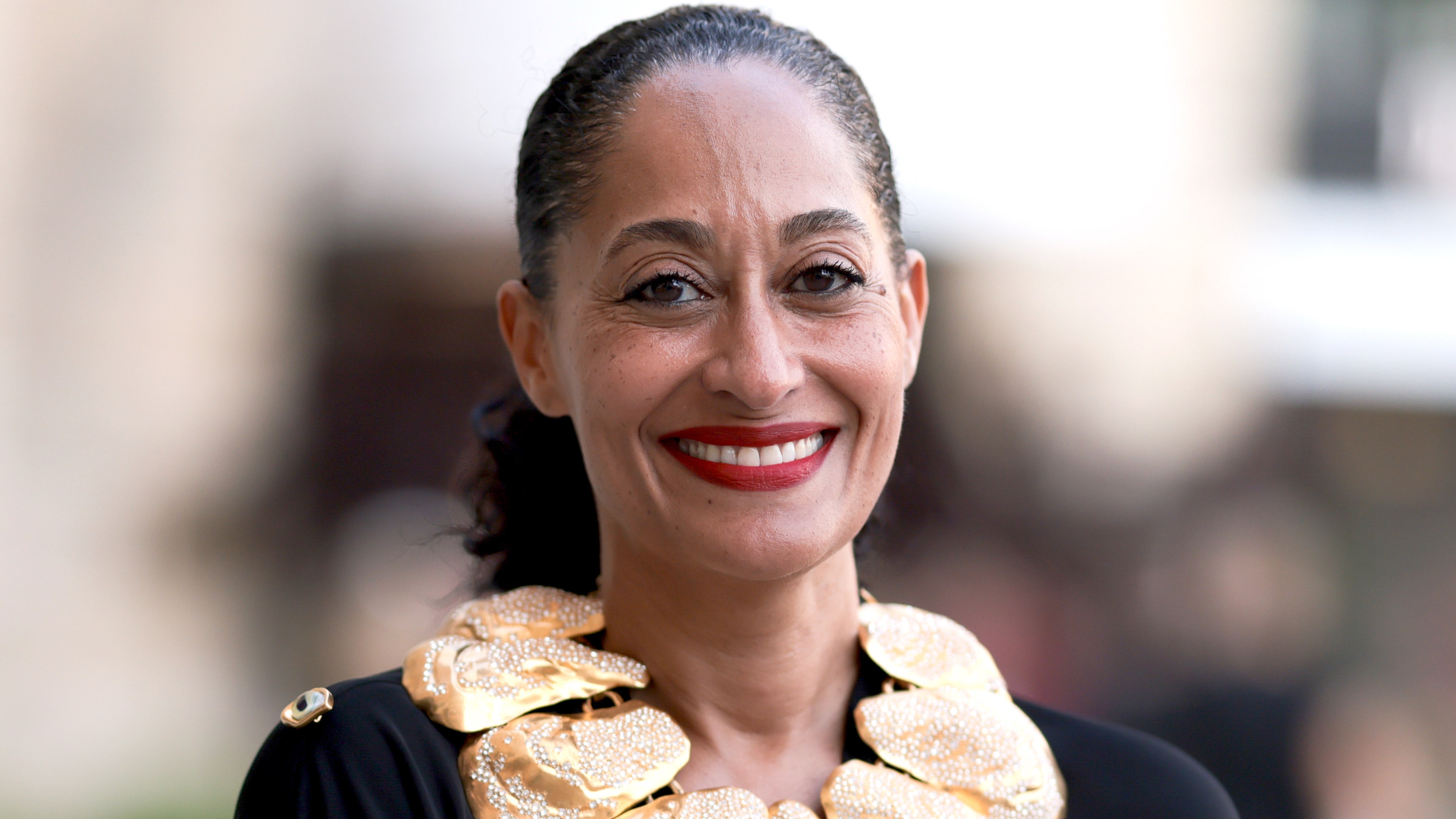 Casi no reconozco a Tracee Ellis Ross con un voluminoso Bob con flequillo