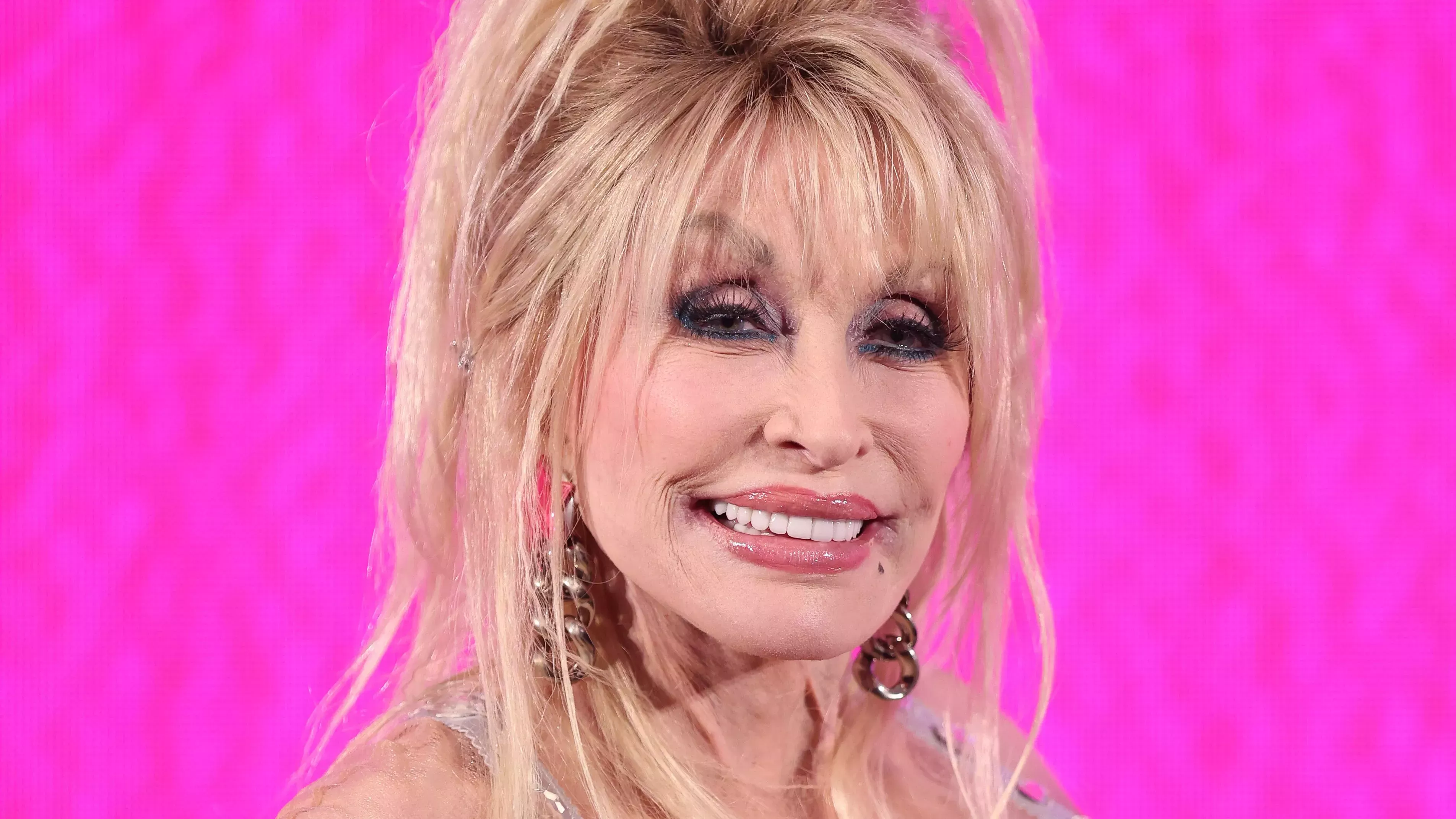 Dolly Parton lleva todo un año comprometida con este nail art