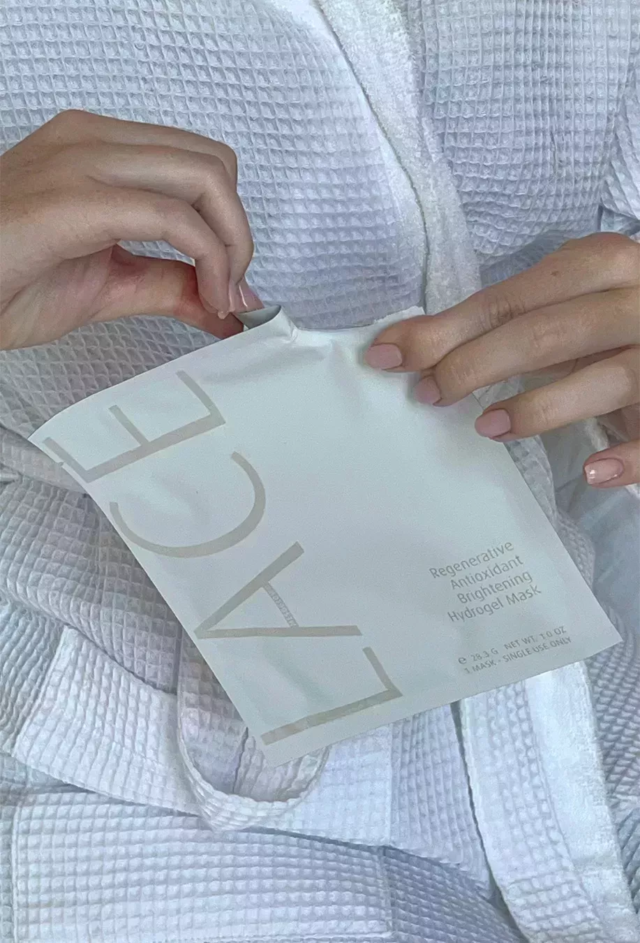 kristina-kitsos-lace-face-mask-review-2