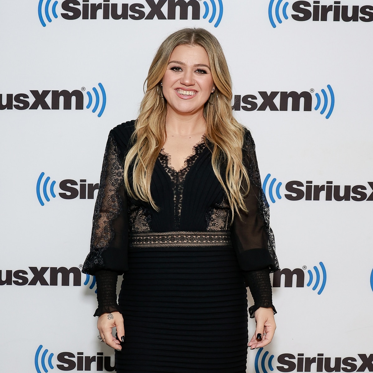 Por qué Kelly Clarkson siente que "se ha quitado un peso de encima" tras trasladar su espectáculo a Nueva York