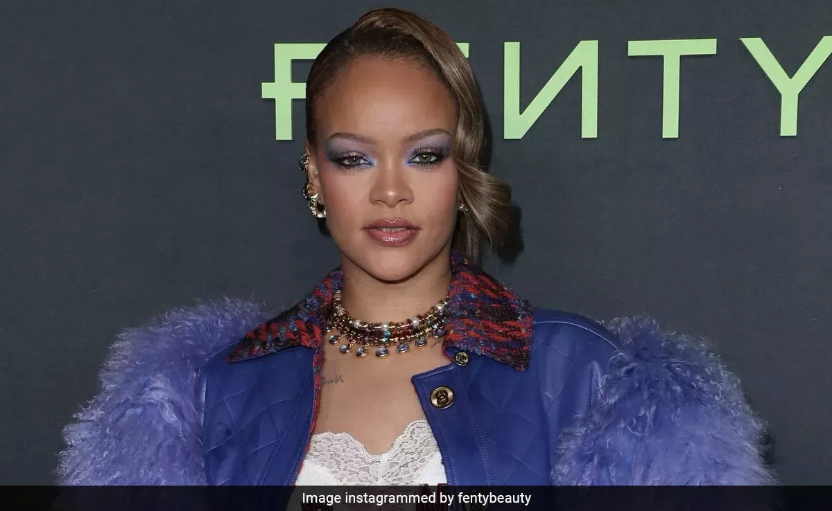 El look de sombra de ojos morada de Rihanna es la máxima inspiración glam de las fiestas