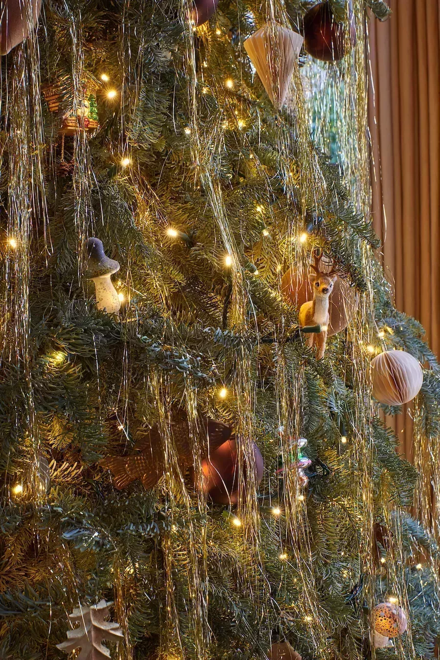 Kendall Jenner Christmas Decor-2