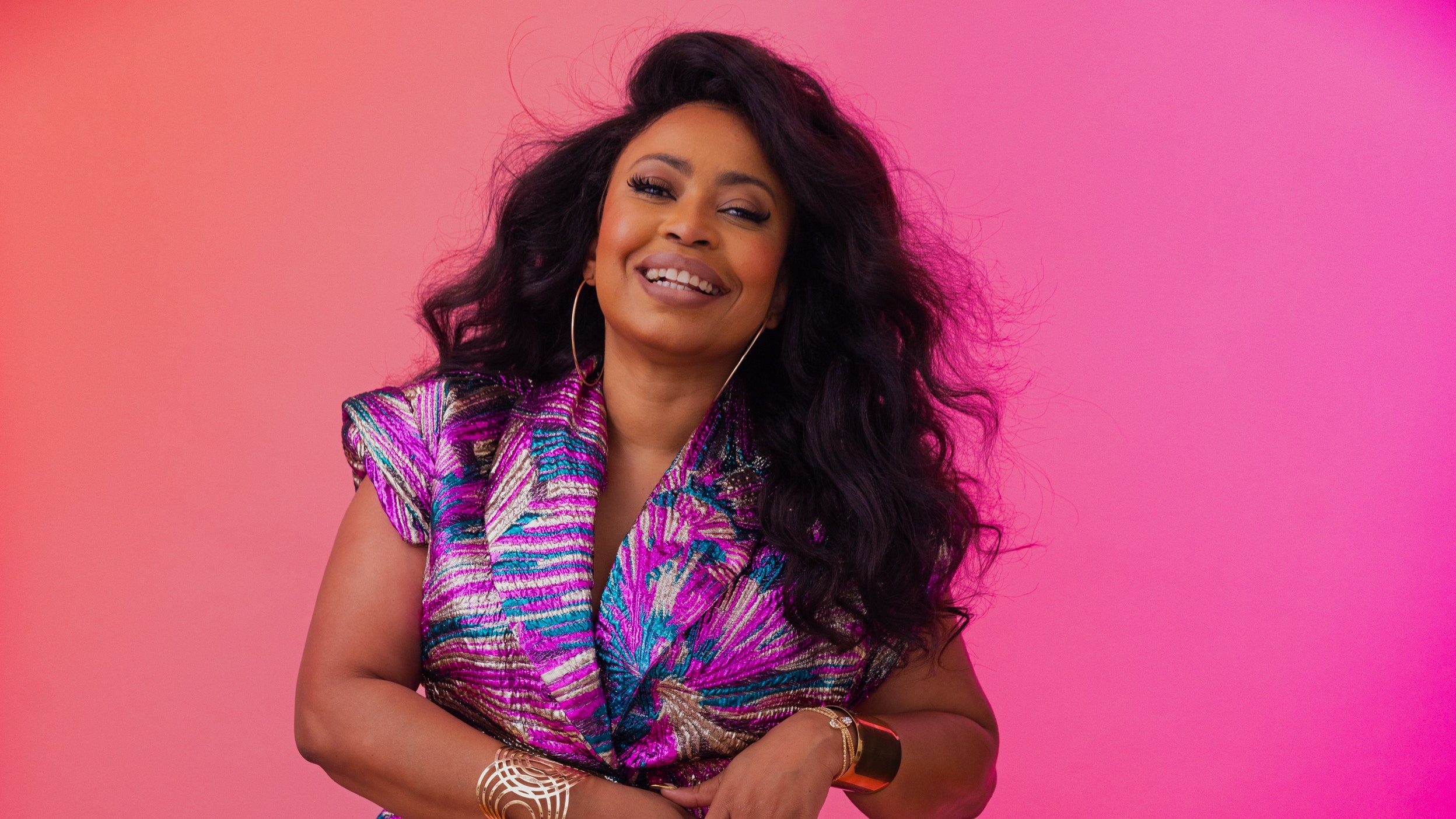 Este diseñador de pelucas intenta solucionar el problema de la inclusión capilar en Broadway