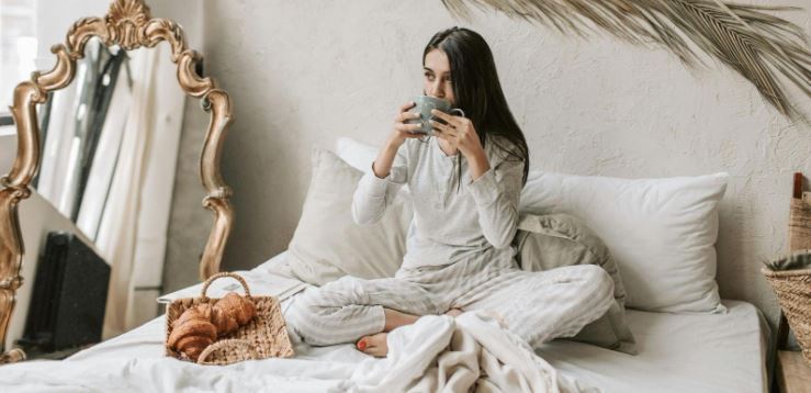 Despierta con estilo: Una guía completa para renovar tu lencería este año