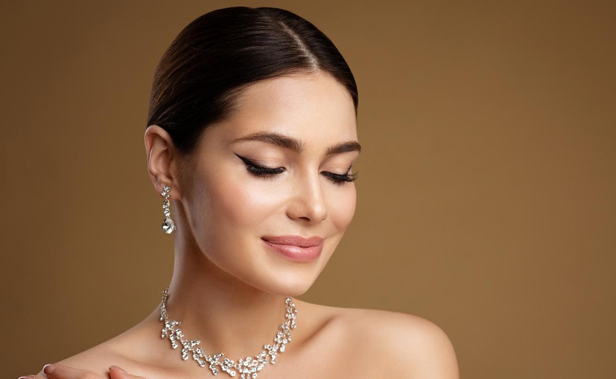 Mejora tu maquillaje sin esfuerzo con estos delineadores de ojos resistentes al agua y consigue hasta un 10% en recompensas