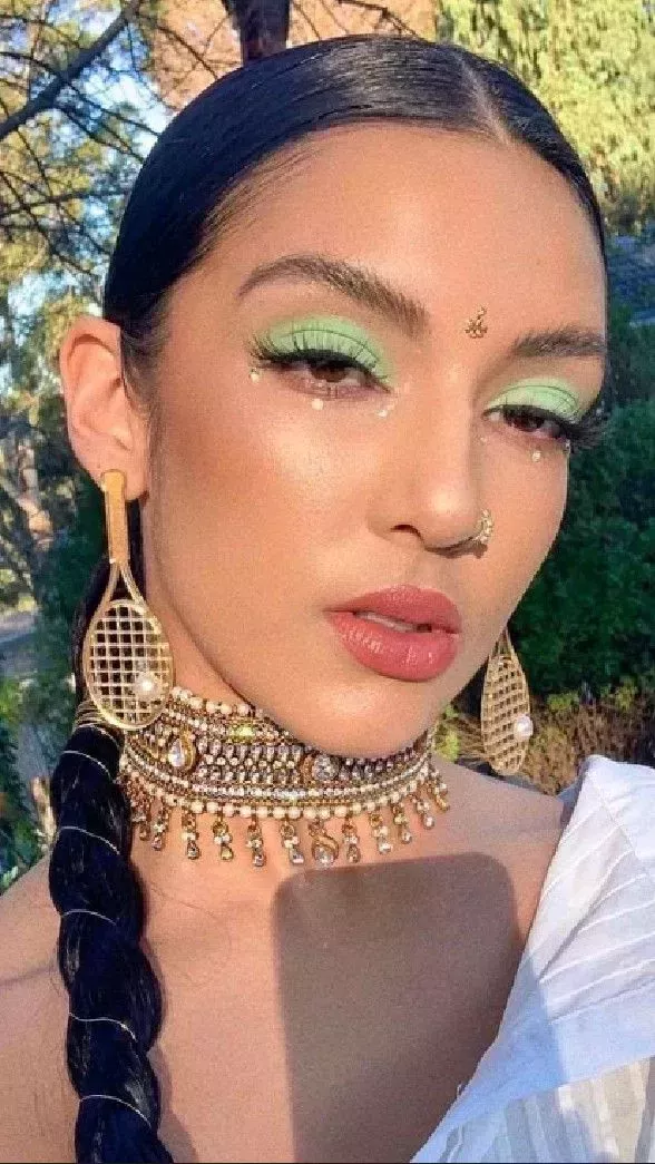 20 ideas de maquillaje boho que vale la pena probar para todas