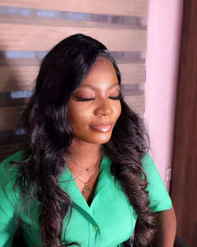 20 maquillajes de ojos para piel oscura que nos encantan