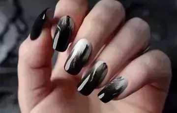 50 mejores ideas de diseño de uñas negras para manicuras con estilo