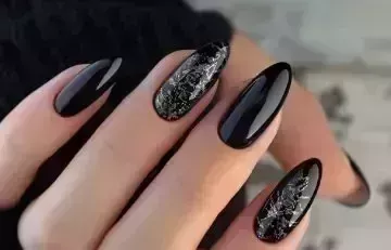 50 mejores ideas de diseño de uñas negras para manicuras con estilo